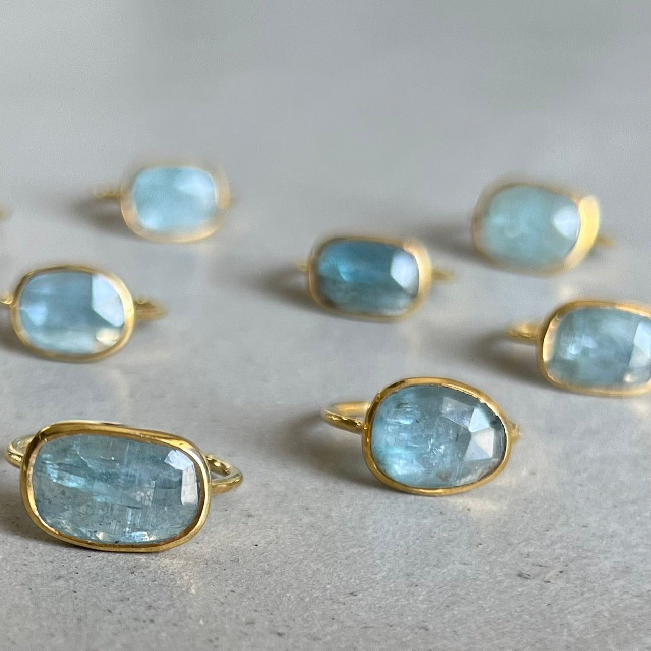 Green Kyanite/グリーンカイヤナイトA